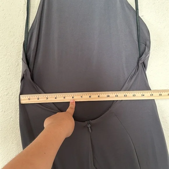 House Of CB Juliette Shadow‎ Halter Gown gray Maxi gown NWOT size Large
